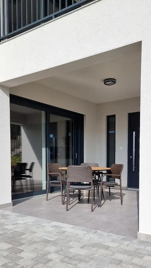 Seabreeze Luxury Apartments Njivice 0*,  Chorvatsko