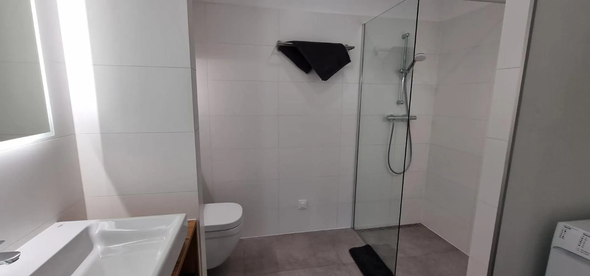 Seabreeze Luxury Apartments Njivice 0*,  Croatia